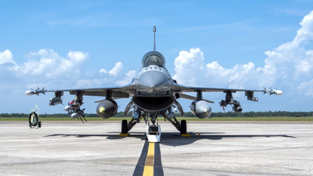 Air Force F-16 Fighting Falcon aircraft sits parked on flight line at MacDill Air Force Base, Sept. 8, 2021. US Air Force Photo
türkiye f16 fighter Jet